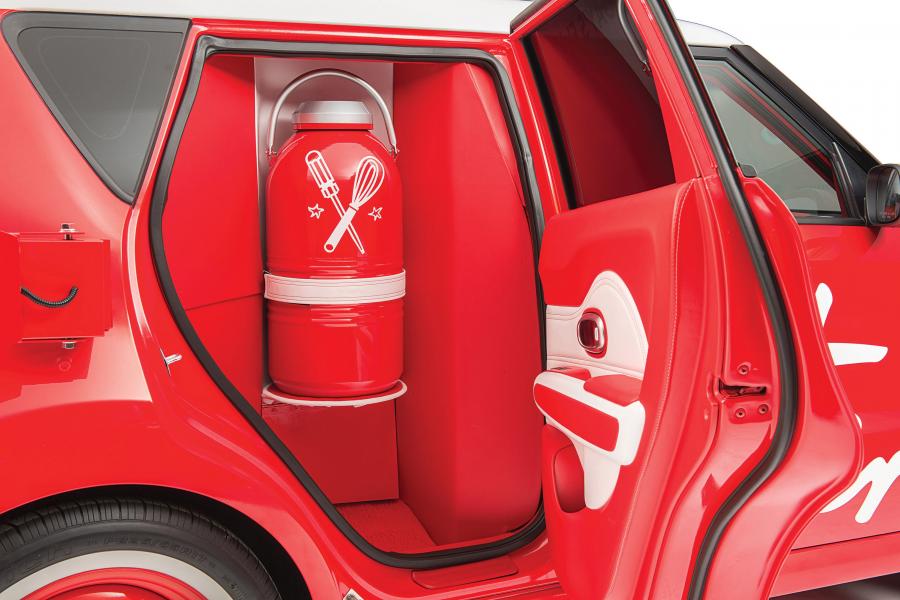  Kia Soul EV Smitten Ice Cream Concept 2014 года  (фото 7 из 9)